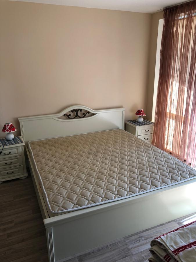 Tatyana Apartment Burgas Esterno foto