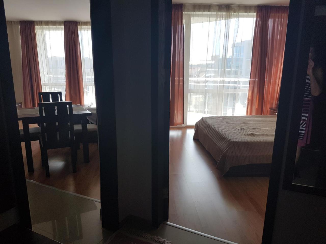 Tatyana Apartment Burgas Esterno foto